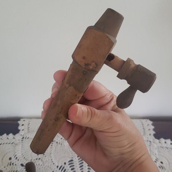Vintage Lot of 3 Wooden Beer Wine Whiskey Keg Barrell Tap Spigot Spouts - Picture 9 of 11
